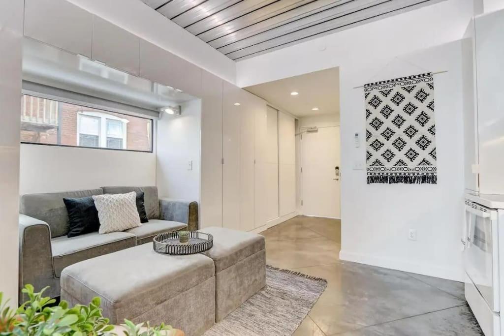 Kcm Mikros Smart Apartments 7 Кливленд Экстерьер фото